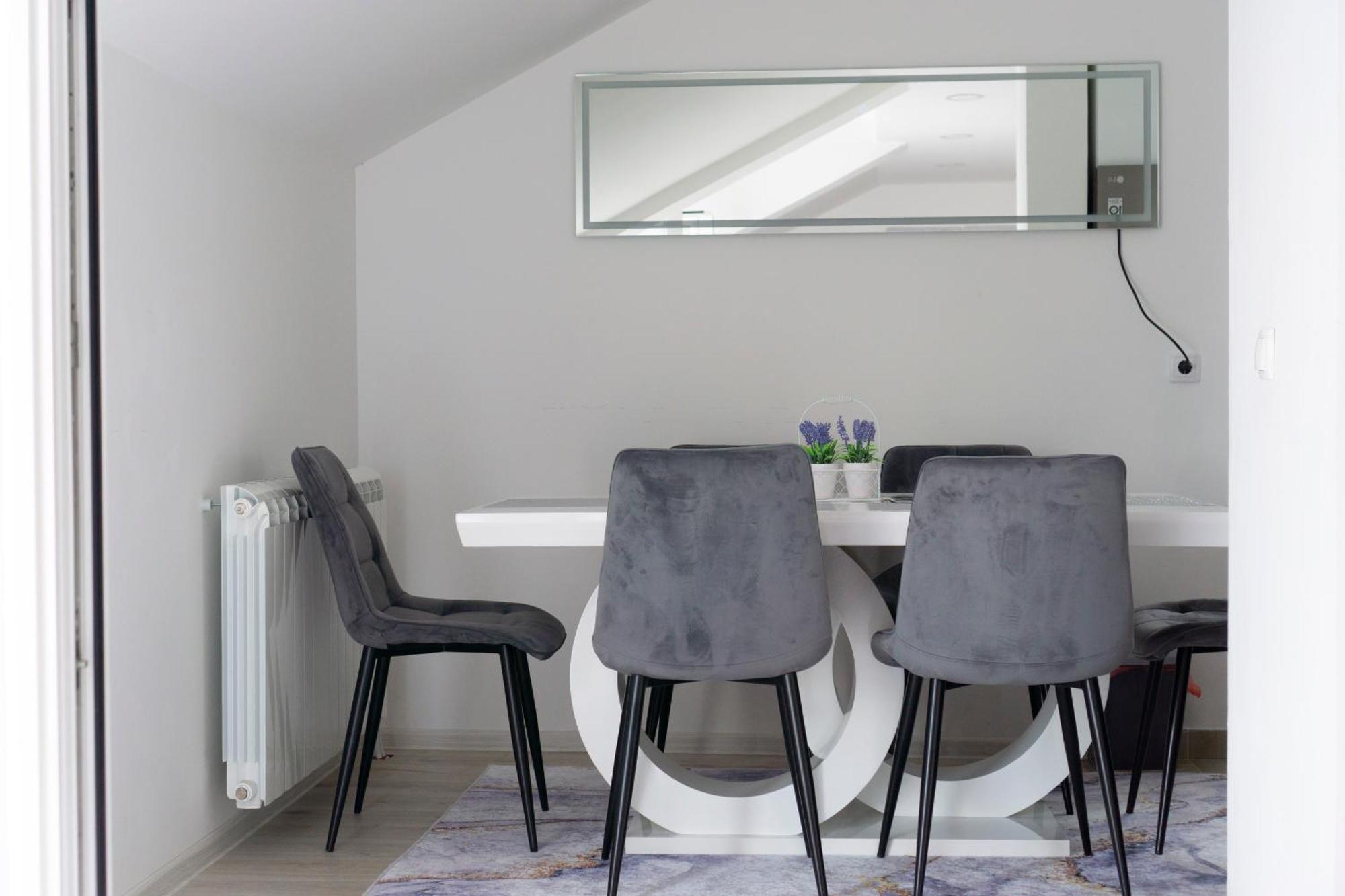 Luxury Apartments Milicevic Требинье Экстерьер фото