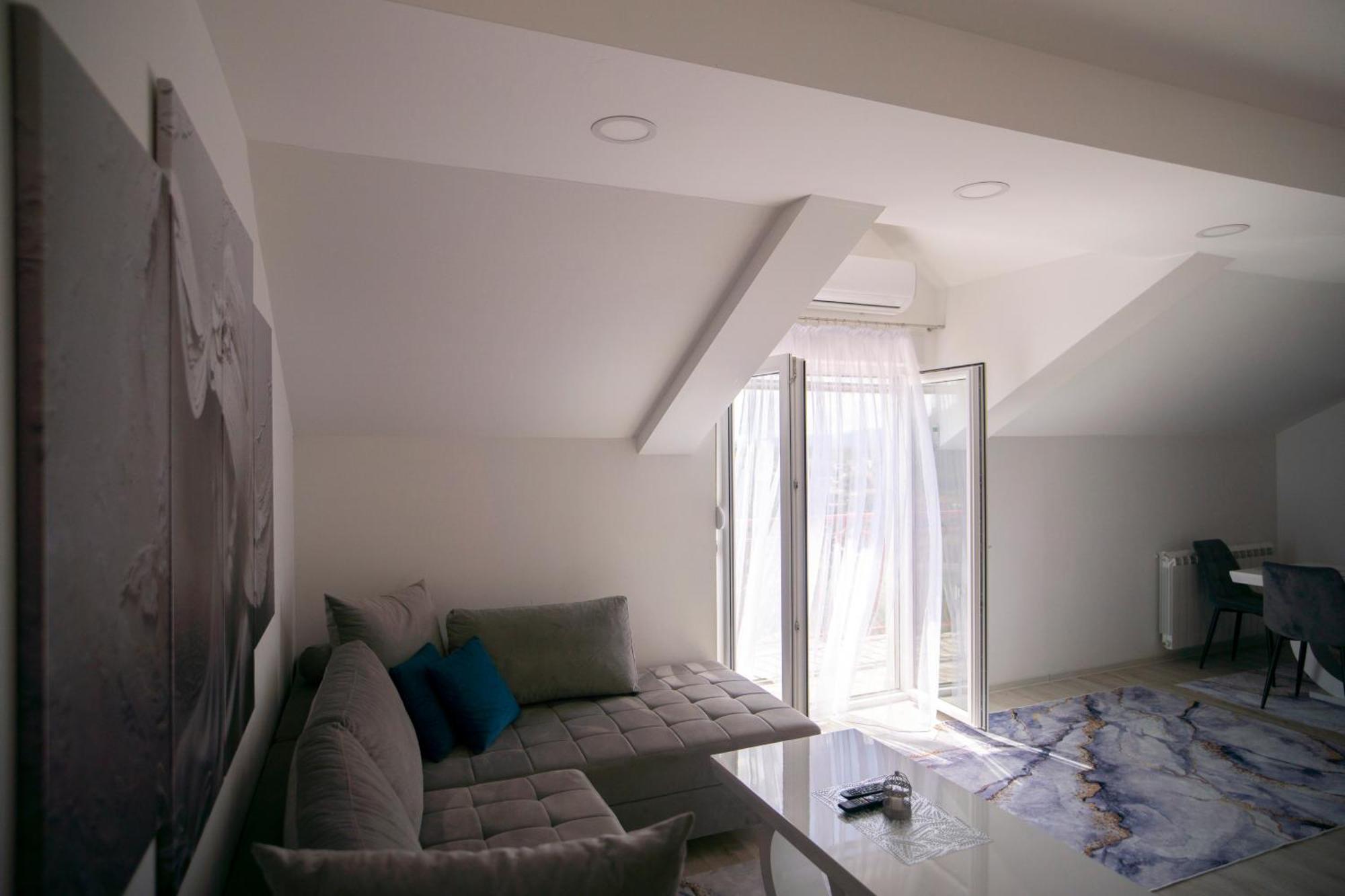 Luxury Apartments Milicevic Требинье Экстерьер фото