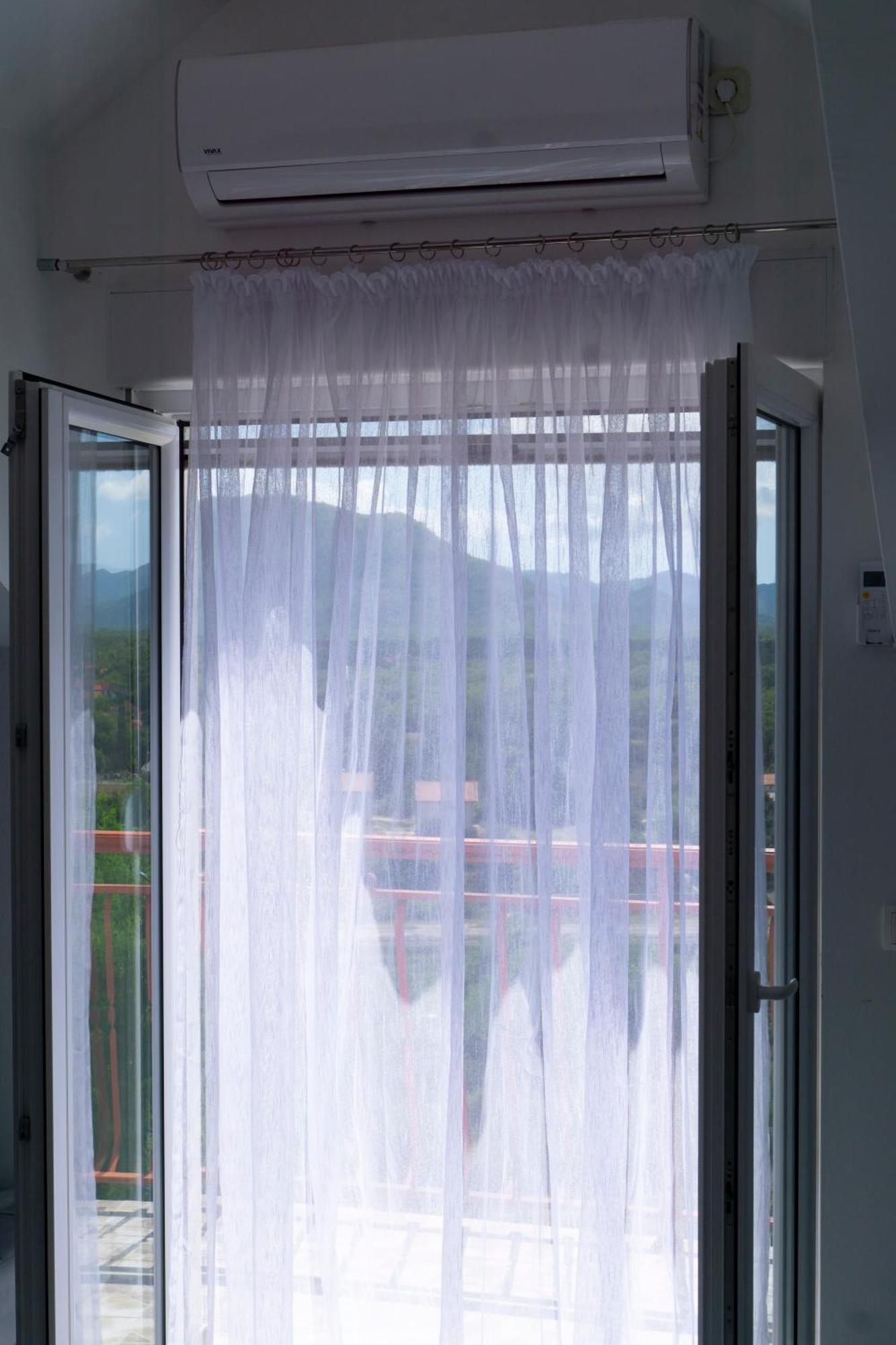 Luxury Apartments Milicevic Требинье Экстерьер фото